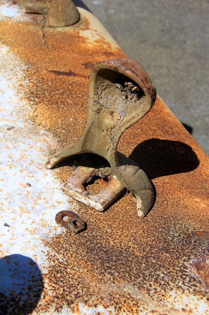 Оригинальная кушетка из старой ванны - фото 5