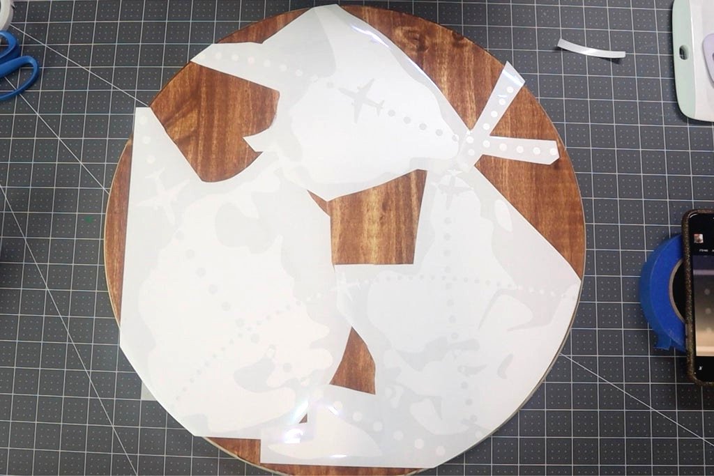 Стол из дерева и эпоксидной смолы своими руками - фото 10