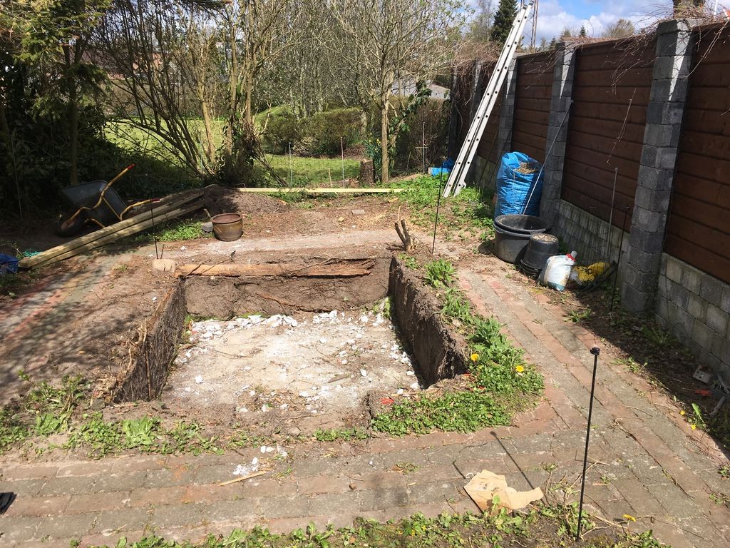 Терраса с беседкой из закаленного стекла - фото 7