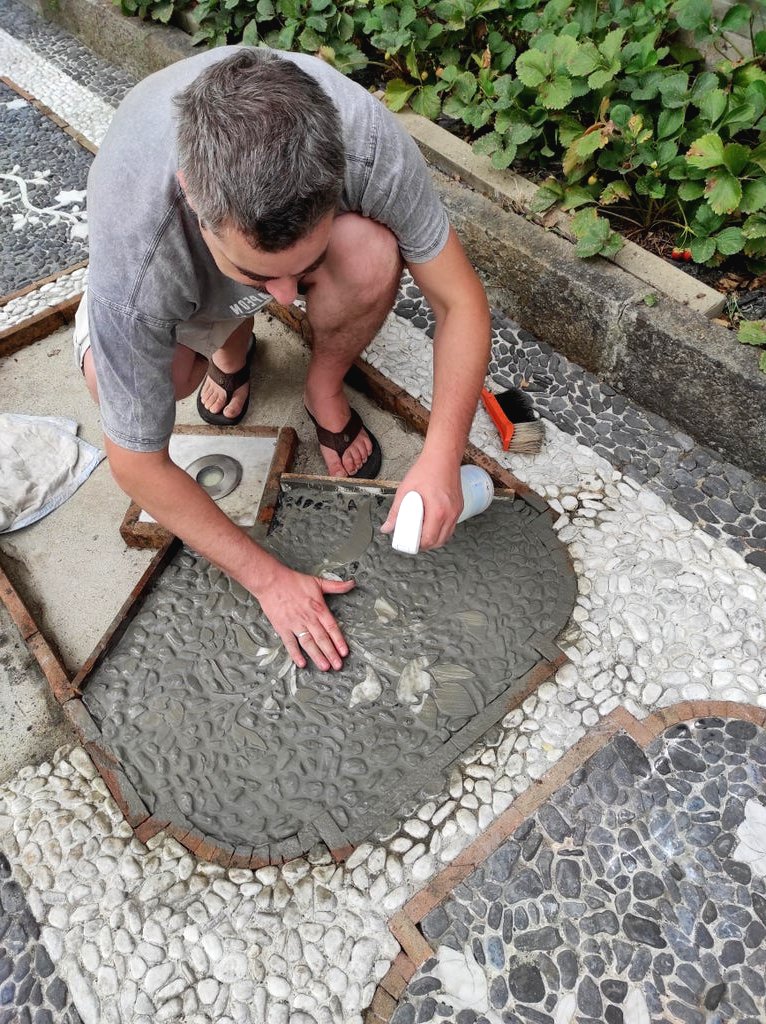 Необычная идея для садовой дорожки - фото 8