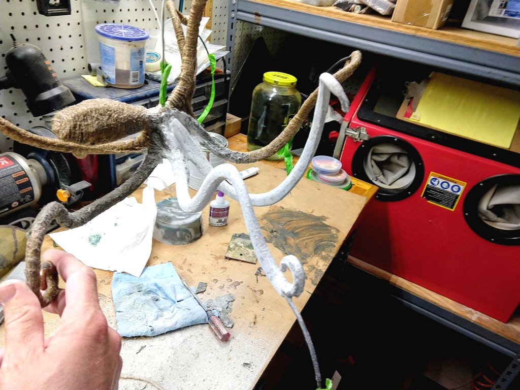 Оригинальная потолочная лампа - фото 19