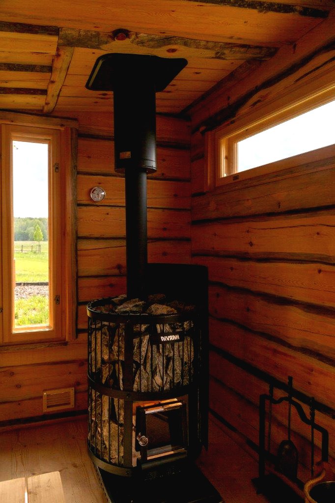 Небольшая баня из бруса - фото 19