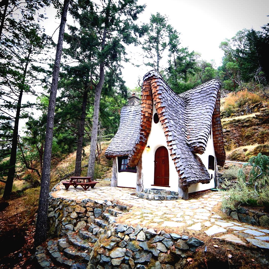 Причудливый коттедж у моря  - фото 3