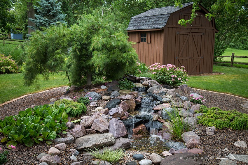 Пруд с водопадами - фото 4