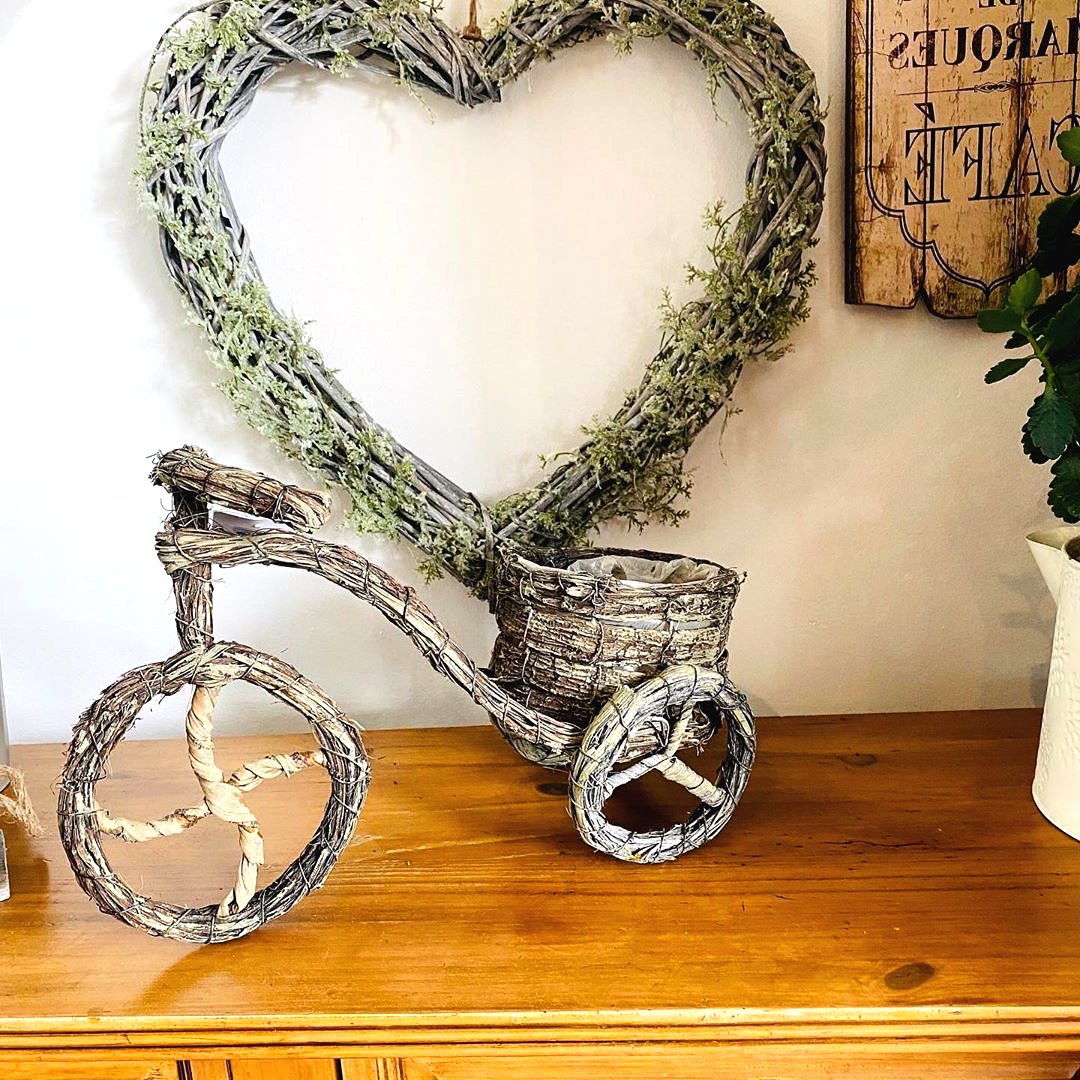 Интересные цветочные горшки для вашего сада - фото 5