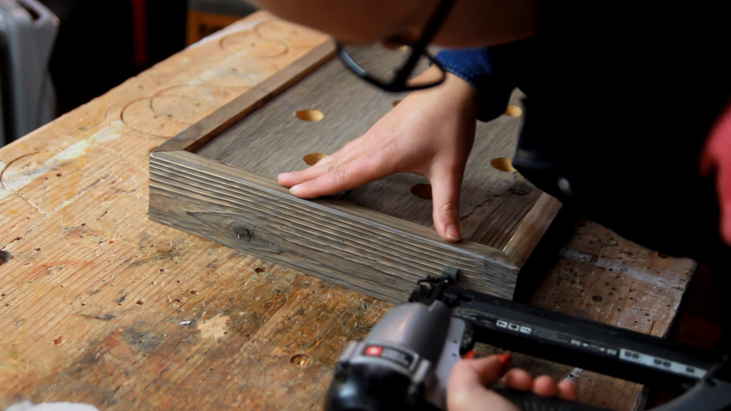 Люстра из дерева - фото 10