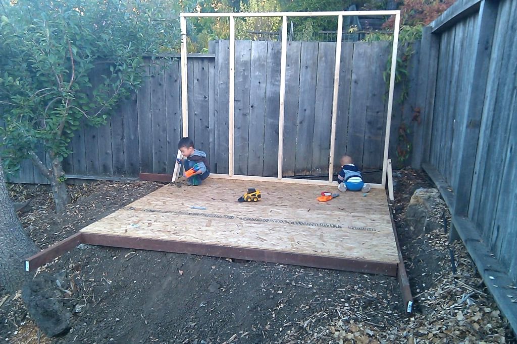 Небольшой садовый домик - фото 17