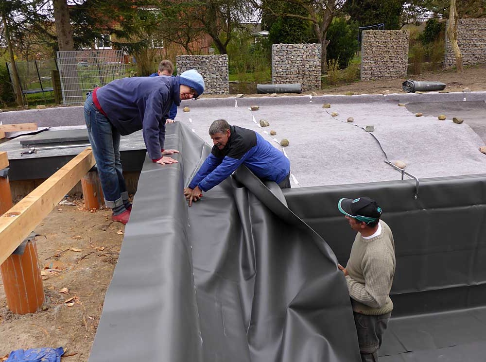 Пруд своими руками - фото 17