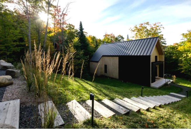 Каркасный дом с необычной террасой - фото 15