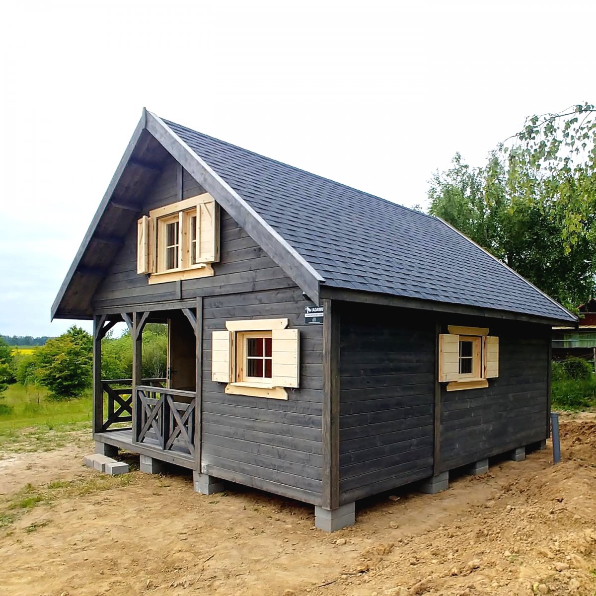 Деревянный дом 5 х 5 метров - фото 2