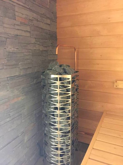 Необычный дом с видом на озеро - фото 42