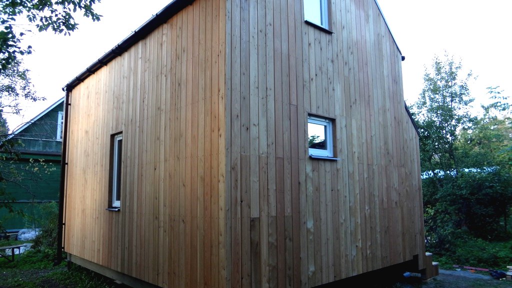 Двухэтажный дом 6 * 4 метра для дачи - фото 2