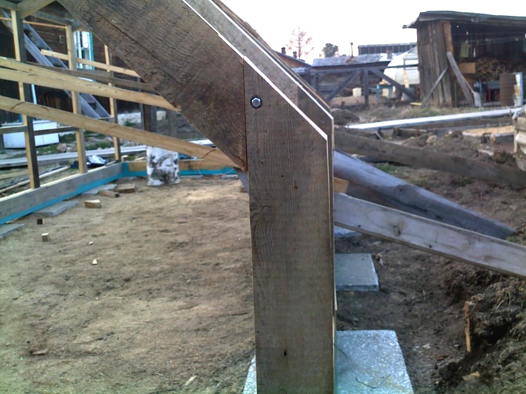 Интересная теплица из поликарбоната - фото 7