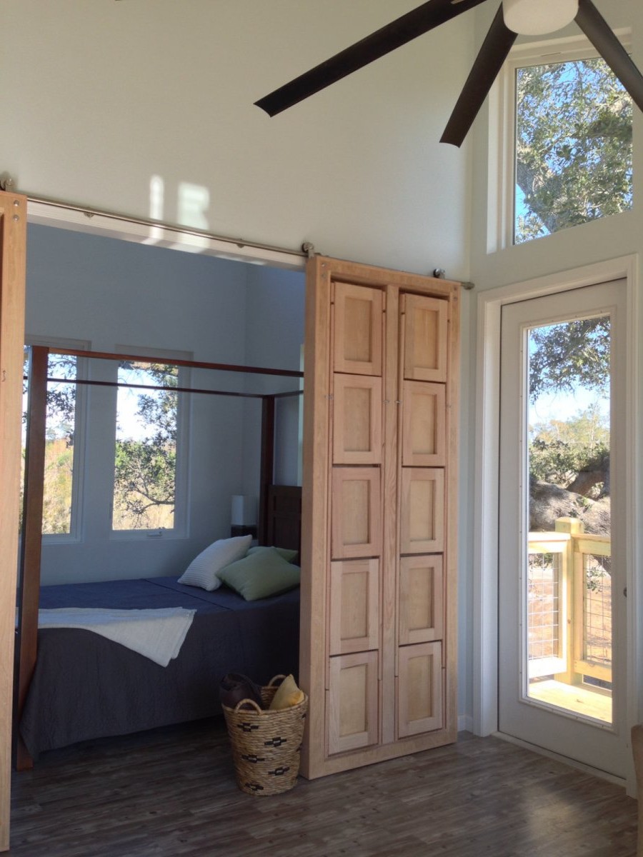 Дом на бетонных столбах - фото 7