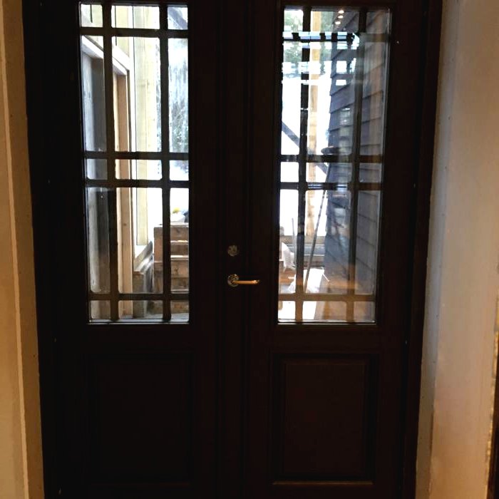 Необычный дом с видом на озеро - фото 34