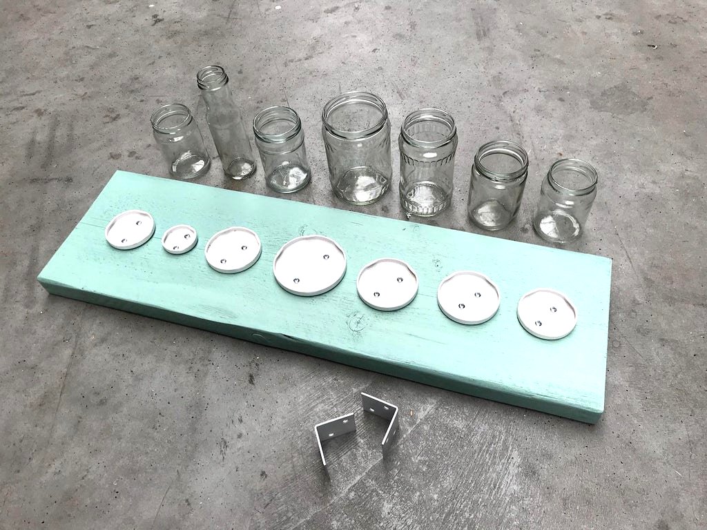 Стеклянные банки в качестве емкостей для хранения мелочей - фото 6