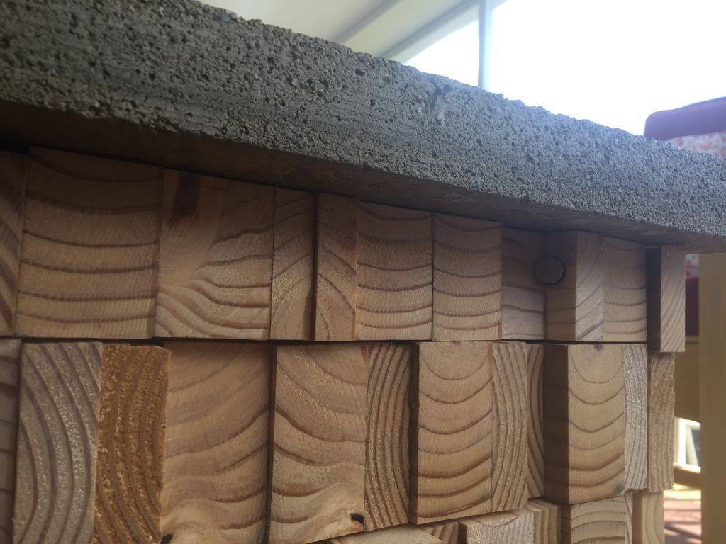 Оригинальный стол с камином в центре - фото 10