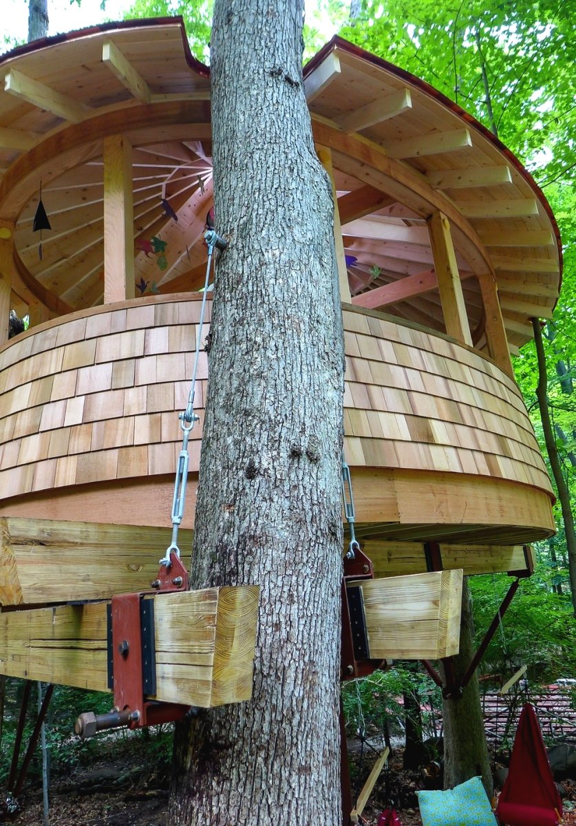 Оригинальная беседка на дереве - фото 5