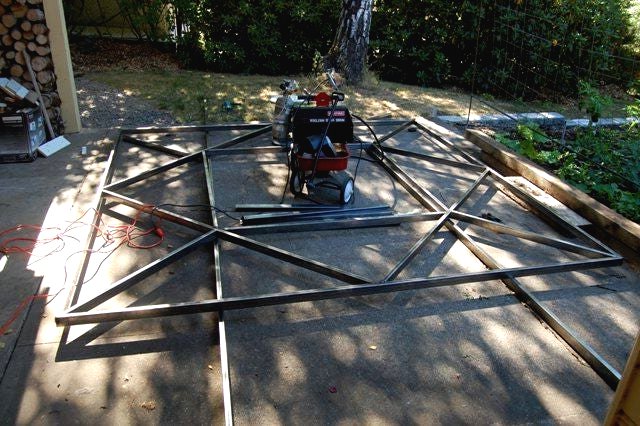 Пергола из железных профилей - фото 6