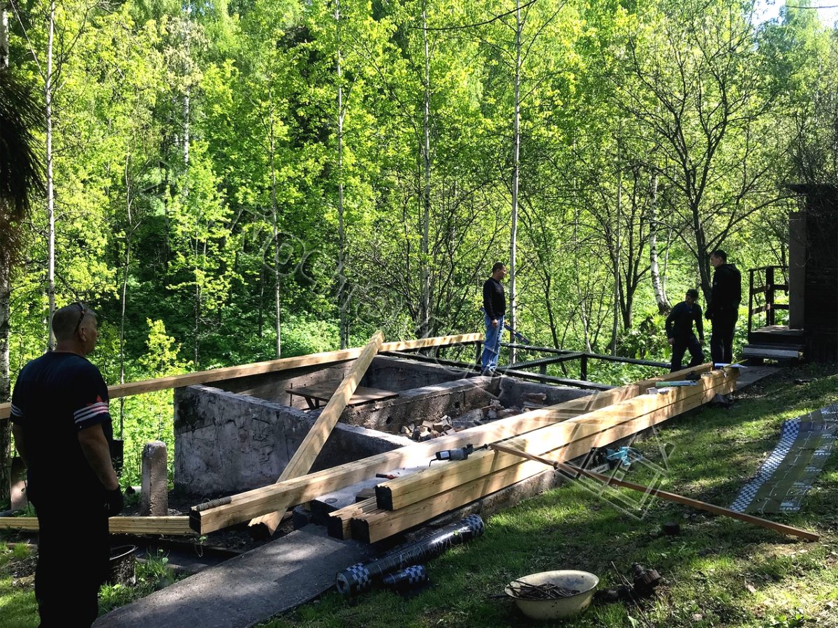 Оригинальная баня из бруса - фото 2