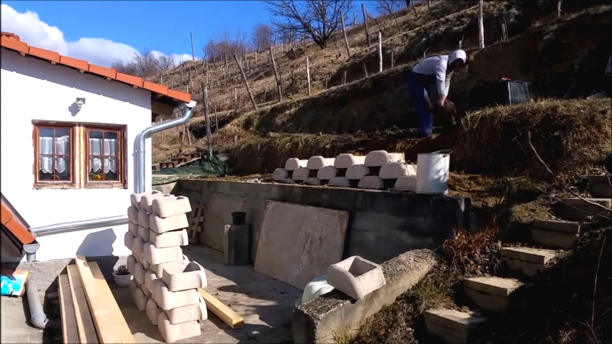 Строим теплицу на крутом склоне - фото 2