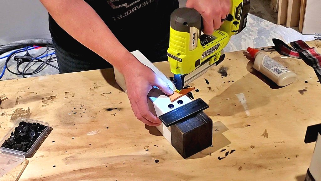 Новогодний снеговик своими руками - фото 10