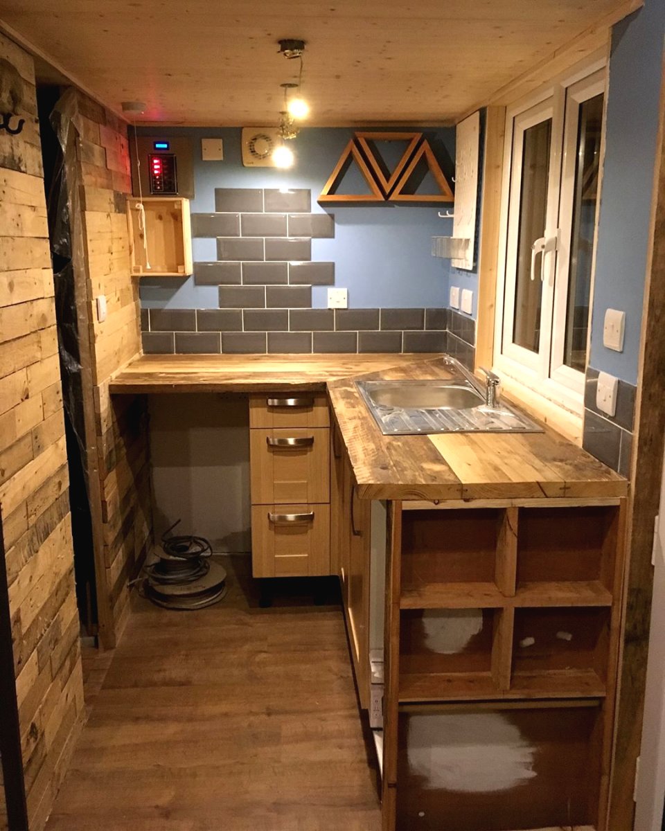 Недорогой каркасный дачный дом - фото 28