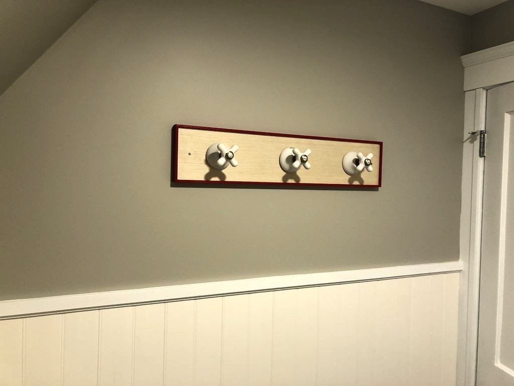 Необычные крючки из ручек смесителя - фото 17