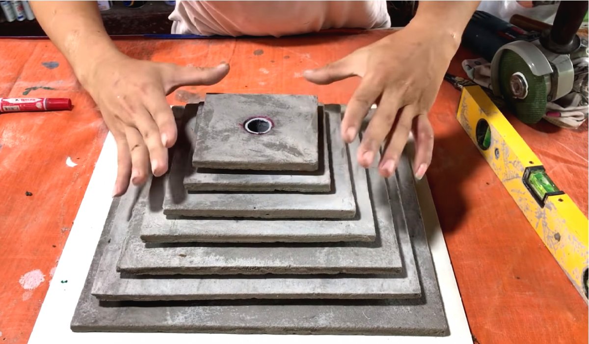 Фонтан из цемента - фото 19