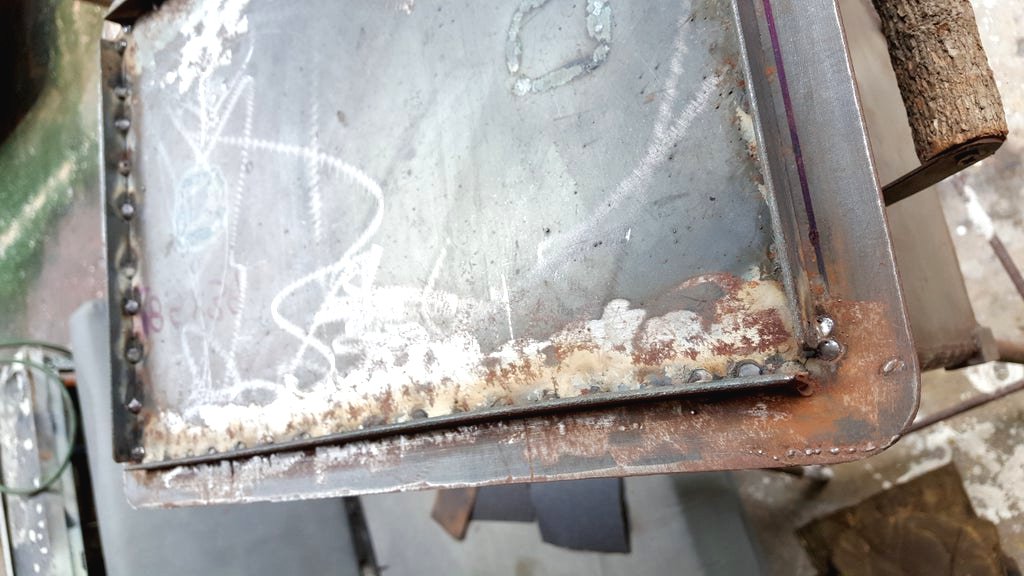 Оригинальная коптильня - фото 16