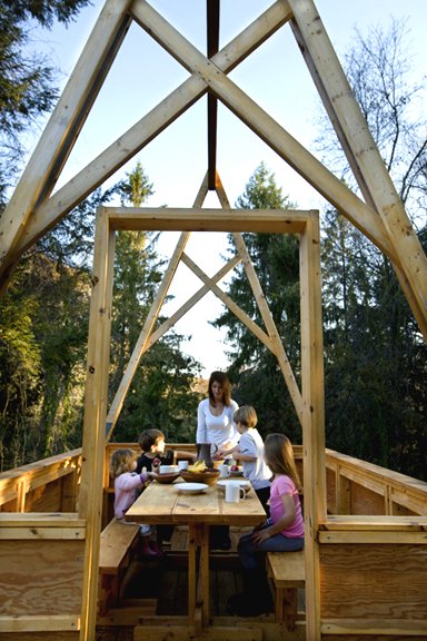 Оригинальная беседка - фото 2