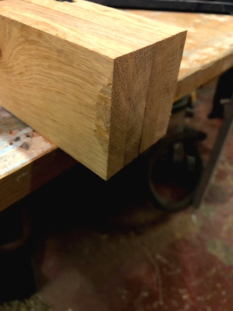 Интересный стол из дуба - фото 8