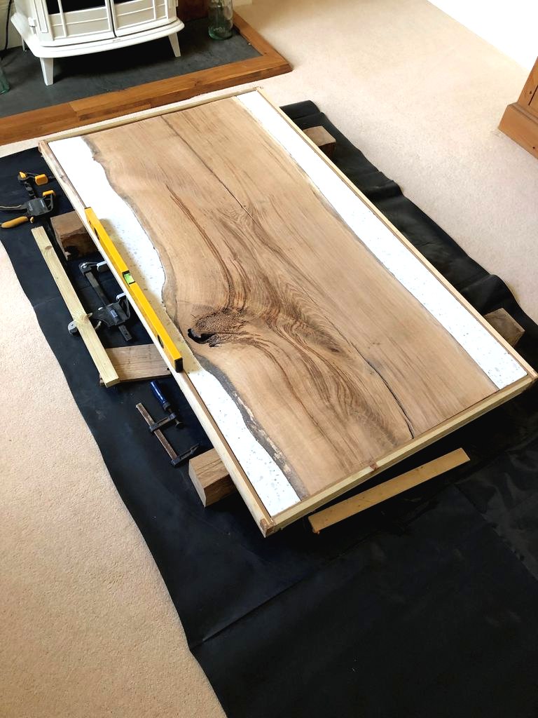 Интересный стол из дуба - фото 19