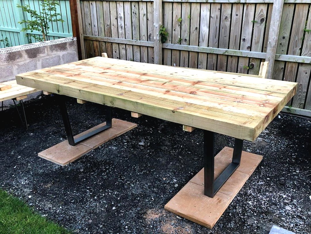 Интересная беседка из дерева - фото 3