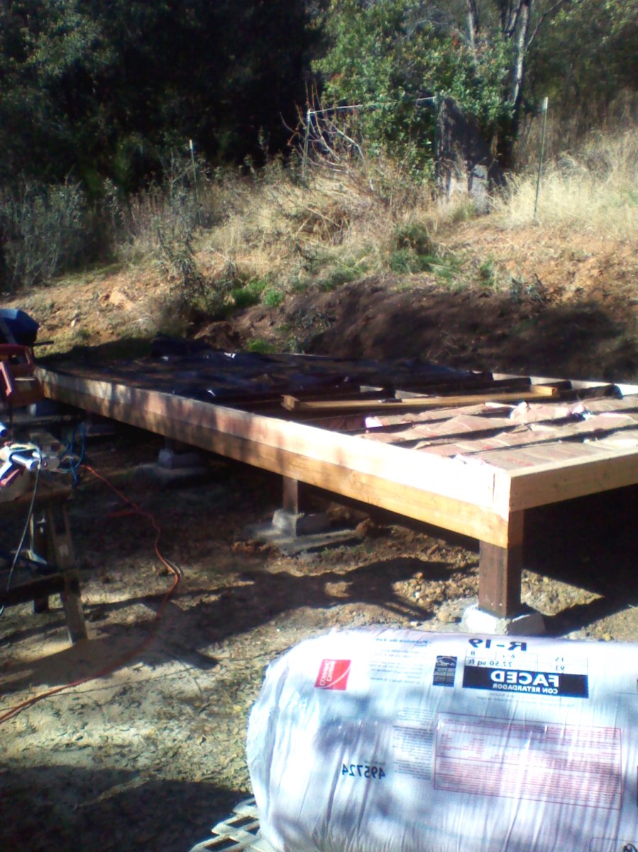 Небольшой каркасный дом для дачного участка - фото 7