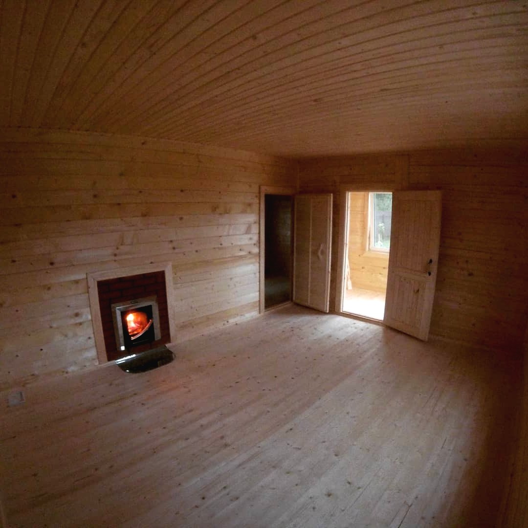 Баня размером 6х6 с террасой и мансардой - фото 7