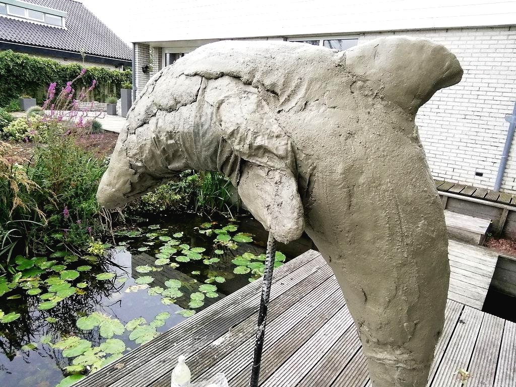 Рыба из бетона для пруда своими руками - фото 23