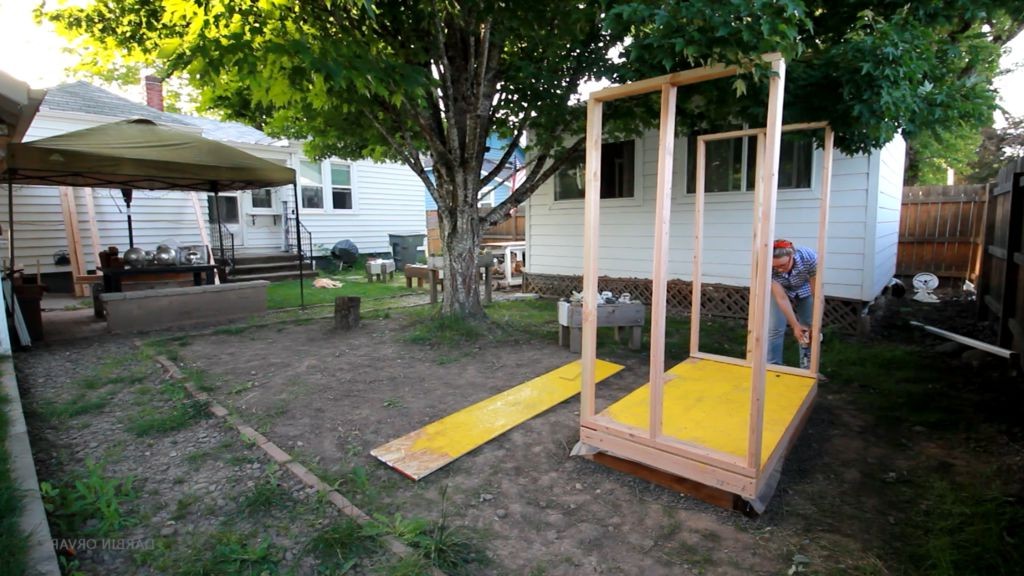 Маленький сарай размерами 1 х 2 метра - фото 10