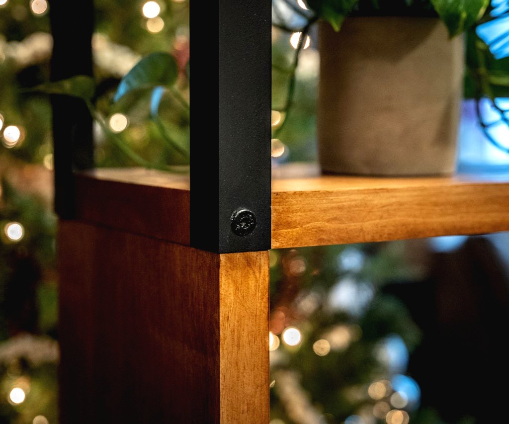 Стеллаж своими руками из дерева - фото 4