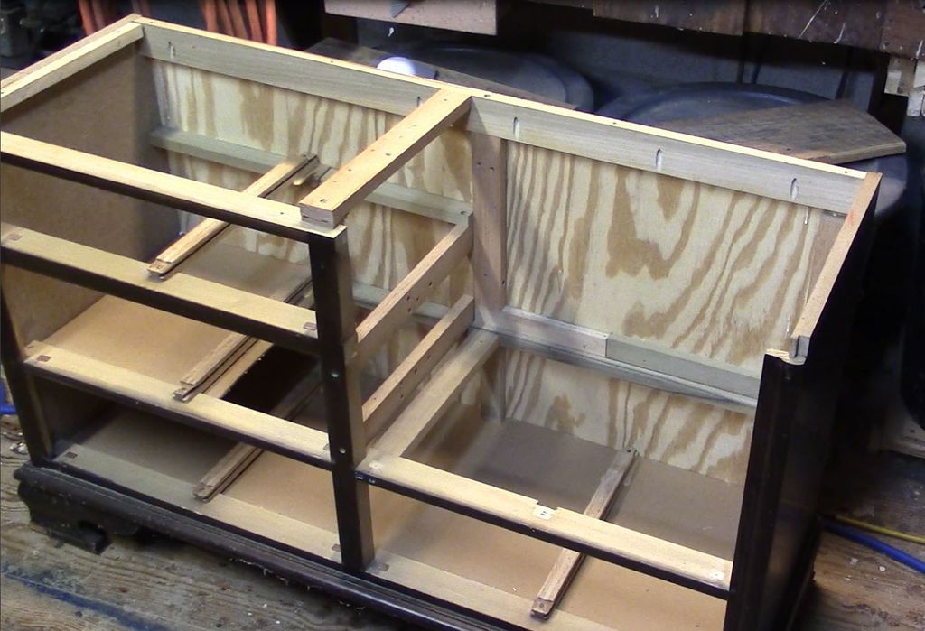 Необычная лавка из комода  - фото 3