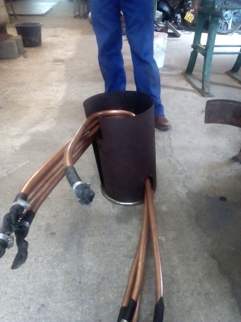 Как из пластикового бака смастерить горячую ванну - фото 8