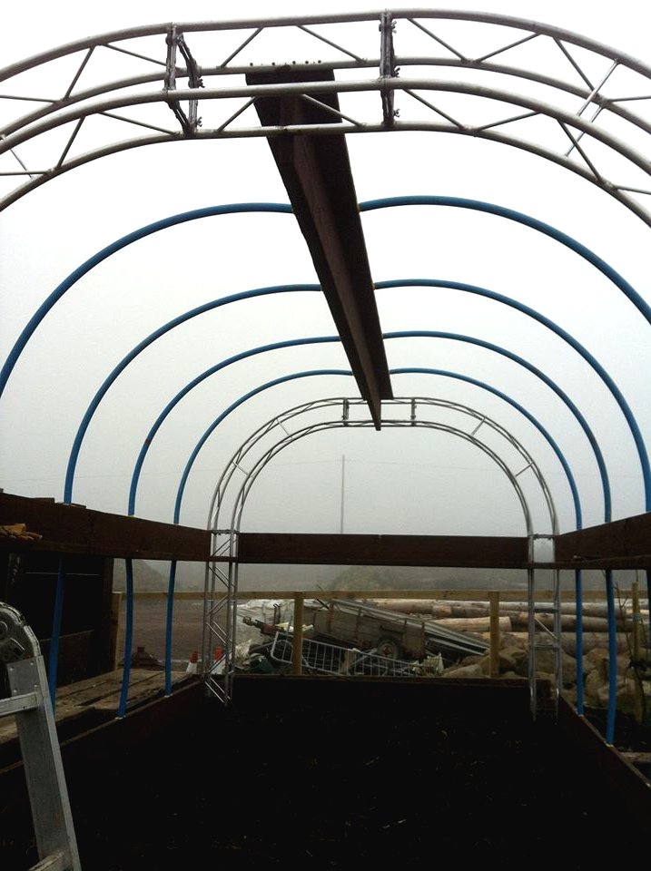 Оригинальный парник из алюминиевых стоек - фото 9