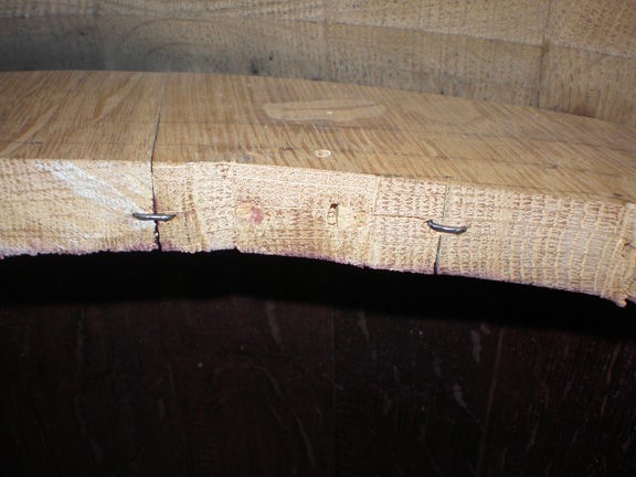 Из деревянной бочки раковина - фото 13