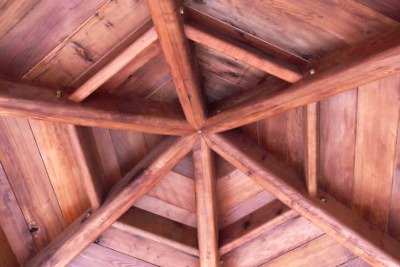 Беседка из кедрового дерева - фото 4