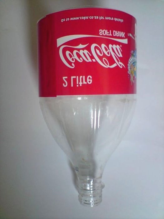 Вертикальный сад из пластиковых бутылок - фото 3