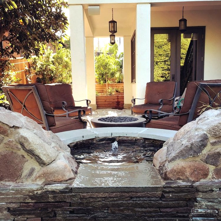 Оригинальный ландшафтный дизайн небольшого сада - фото 3