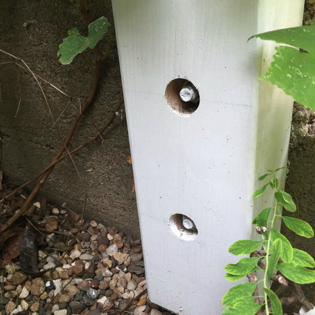 Интересное крыльцо из дерева для дома - фото 8