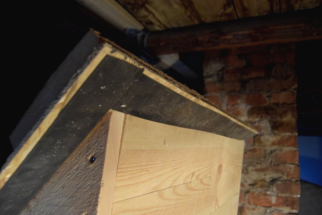 Как сделать утепленную дверь на чердак своими руками? - фото 9