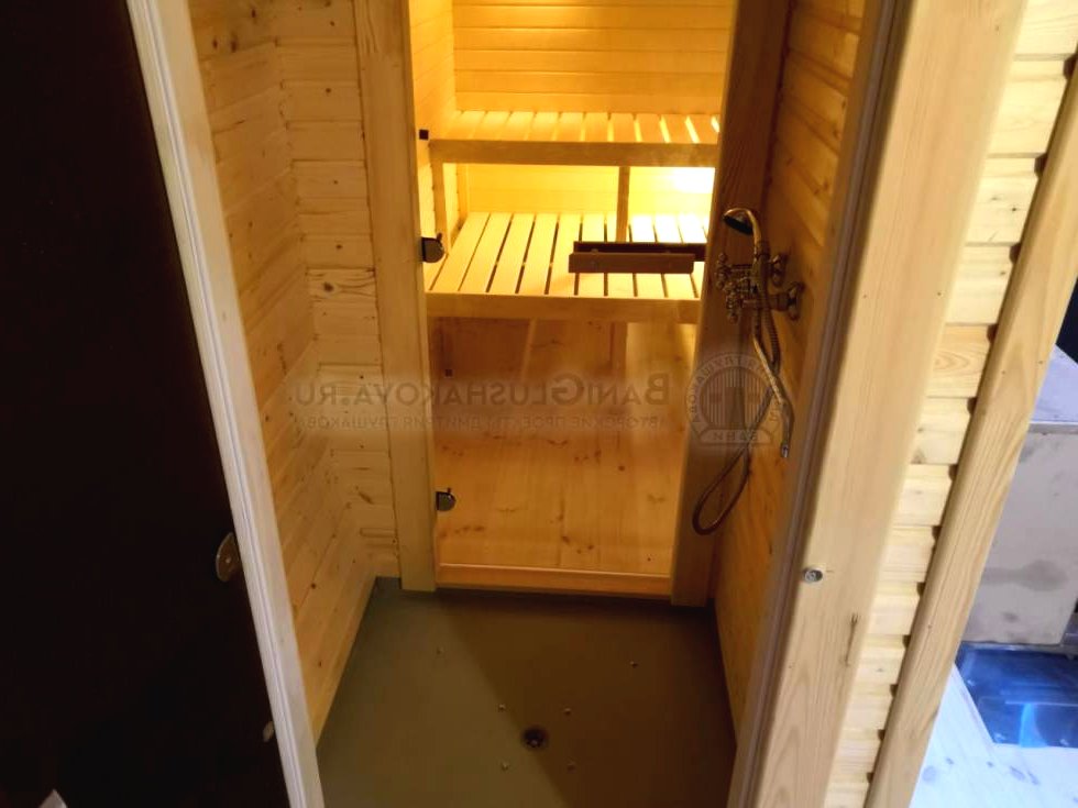 Необычная угловая баня - фото 7