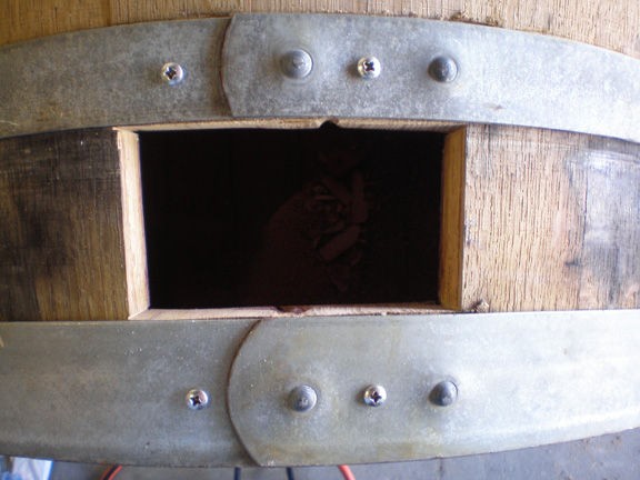 Из деревянной бочки раковина - фото 8